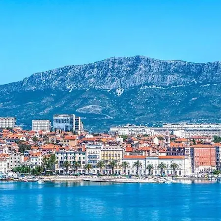 Budget Macan Appartement Split